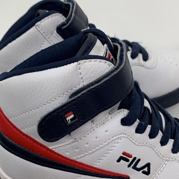 Fila v3SC60527-125 Hightop White, Navy, and Red Basketball Sneakers - Picture 12 of 14